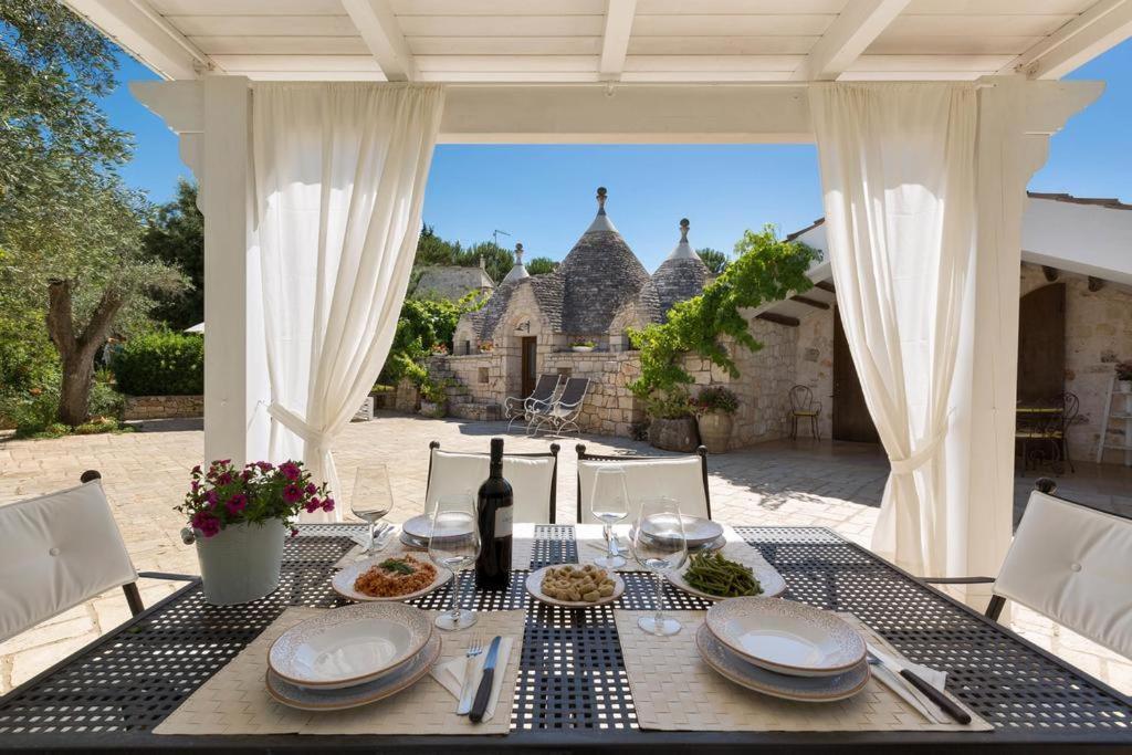 Apartamento Trullo Dei Messapi Ceglie Messapica Exterior foto