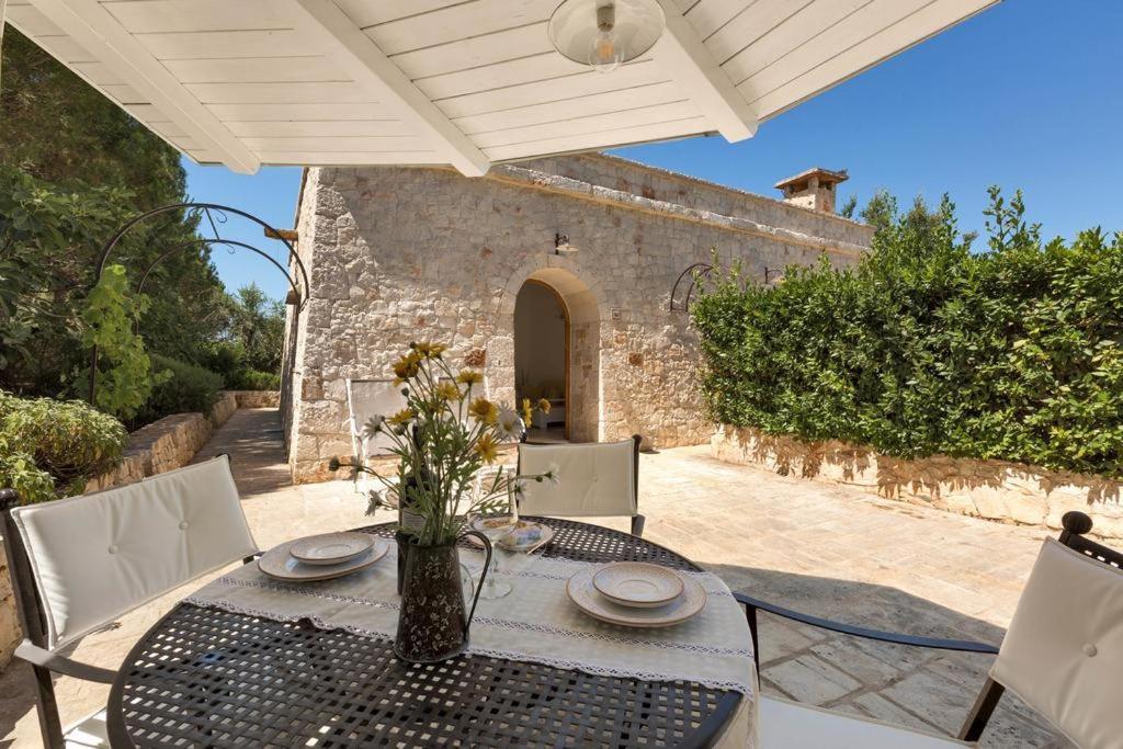 Apartamento Trullo Dei Messapi Ceglie Messapica Exterior foto